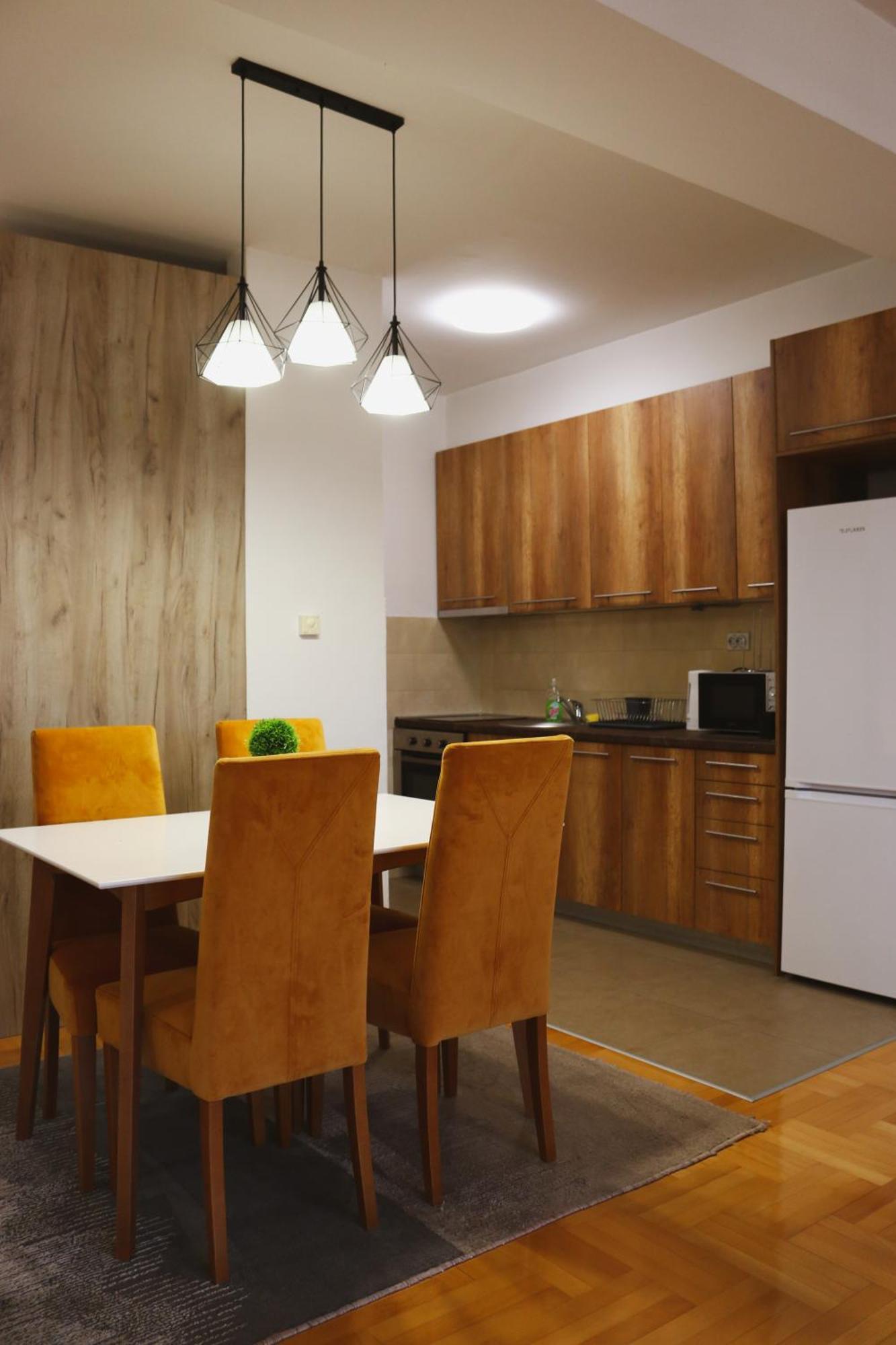 S Apartment Скопие Екстериор снимка
